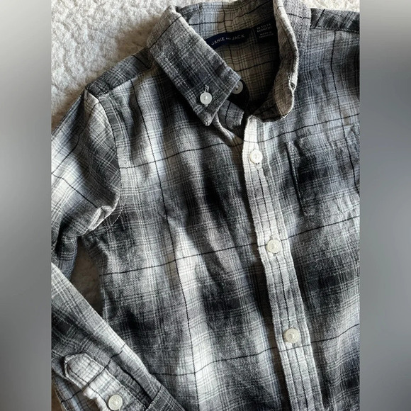 Janie & Jack gray plaid button down shirt. Size 18-24 - Picture 2 of 4